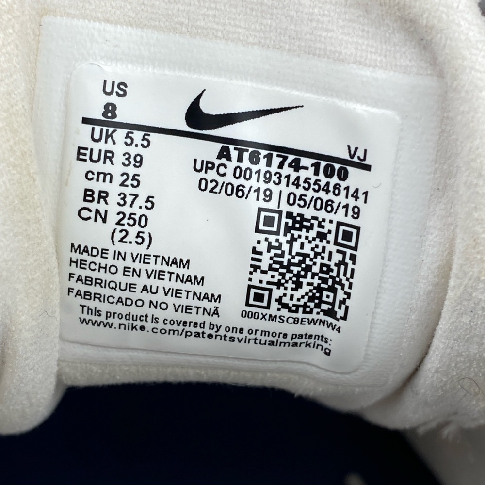 Nike Air Max 270 React Summit White Light Pink Shoes AO4971-100 Women’s Size 8 - Picture 12 of 12